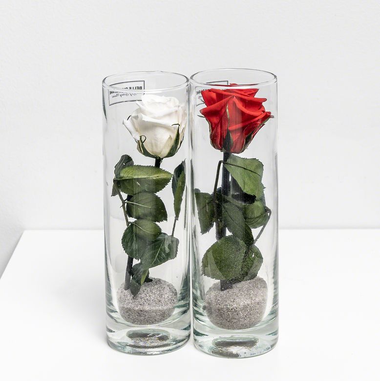 Fleur Red and wit Together de chez Lilit Fleurs - Livraison de fleurs Bruxelles