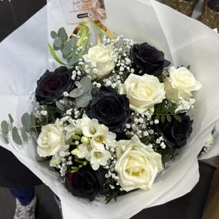 Black & White Bouquet